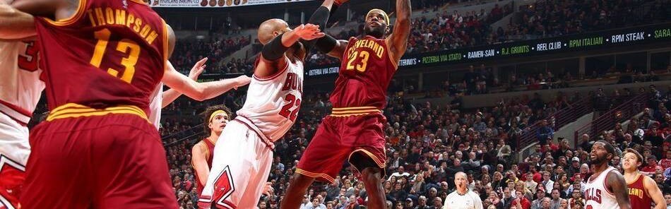  班凯罗持续高光发挥魔术险胜公牛获首胜